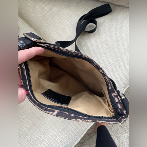 Coach canvas crossbody - Picture 5 of 13